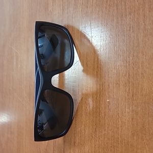MAUI JIM SUNGLASSES